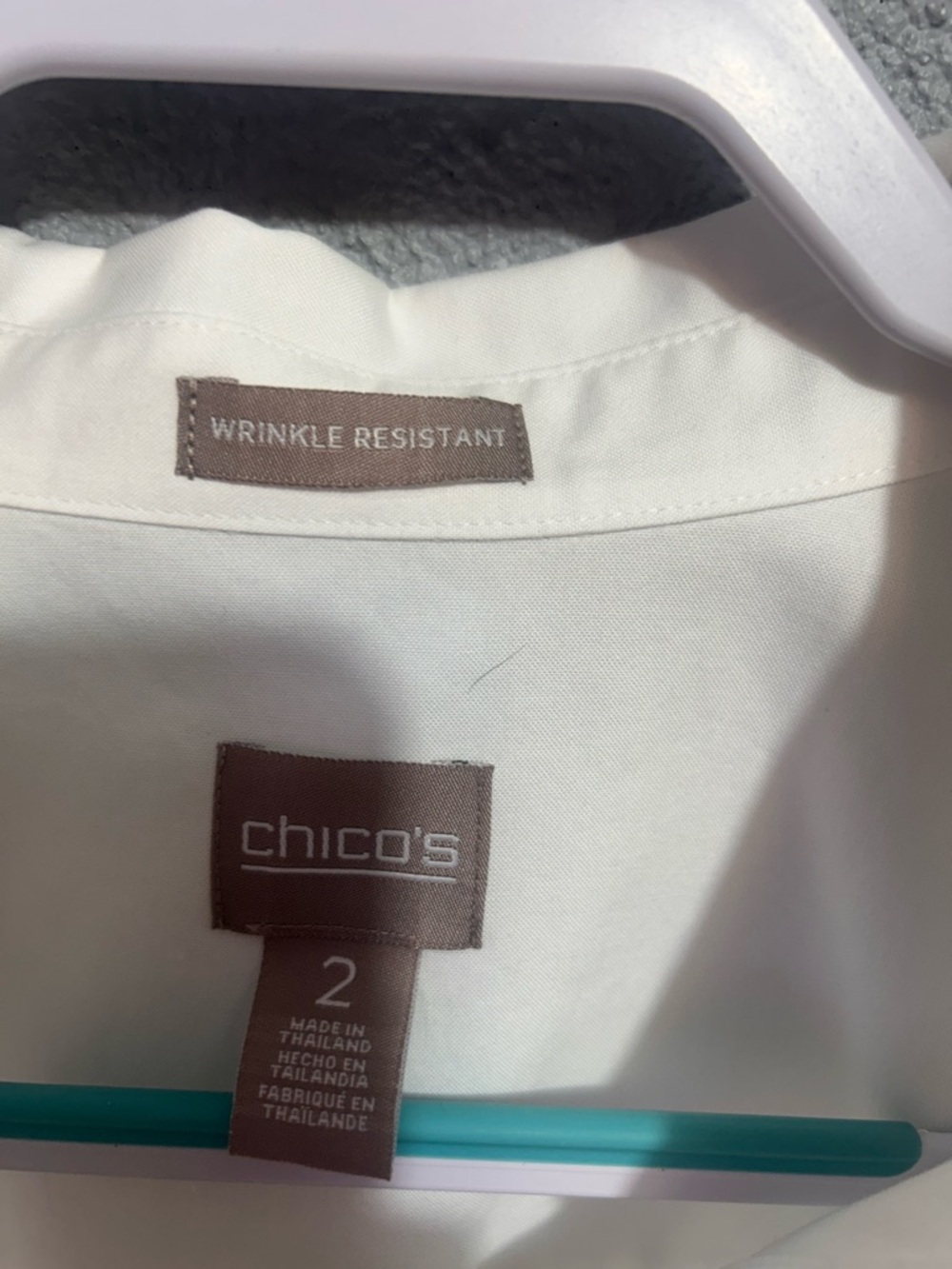 NWOT Chicos No Iron Stretch shirt size 2 or large - Picture 7 of 11